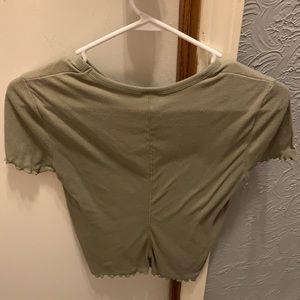 Green Women’s Small T-shirt.